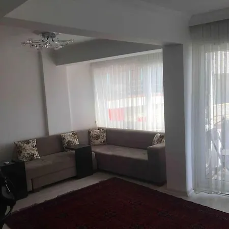 Castle81homes Red, Sea View Flat *
