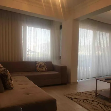 Red, Sea View Flat Apartment *